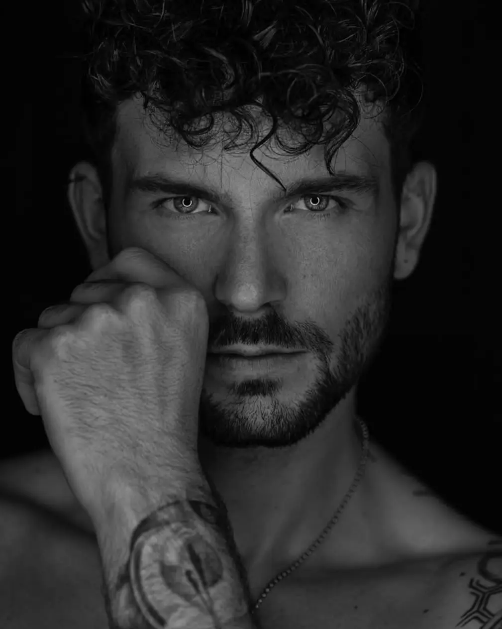 Jordan Gallon — portrait studio